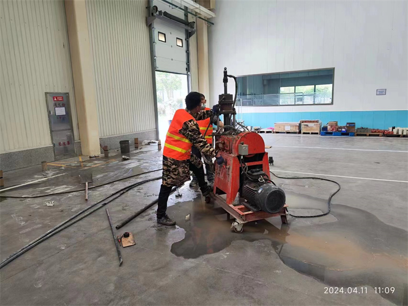 广德厂房地面下沉塌陷注浆加固施工